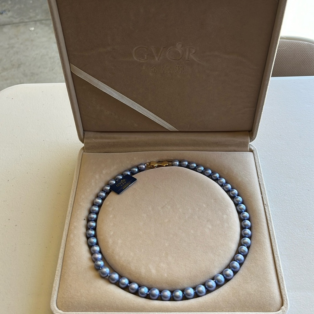 Blue Pearl Necklace